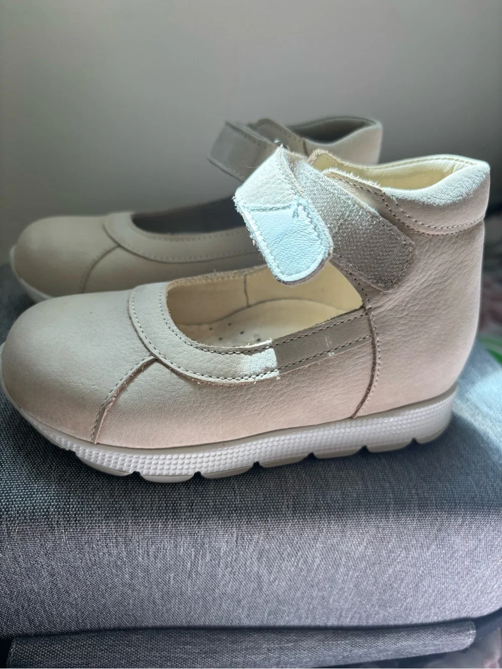 Genuine Leather and Nubuck orthopedic Girls Cream Mary Jane Dress Shoes